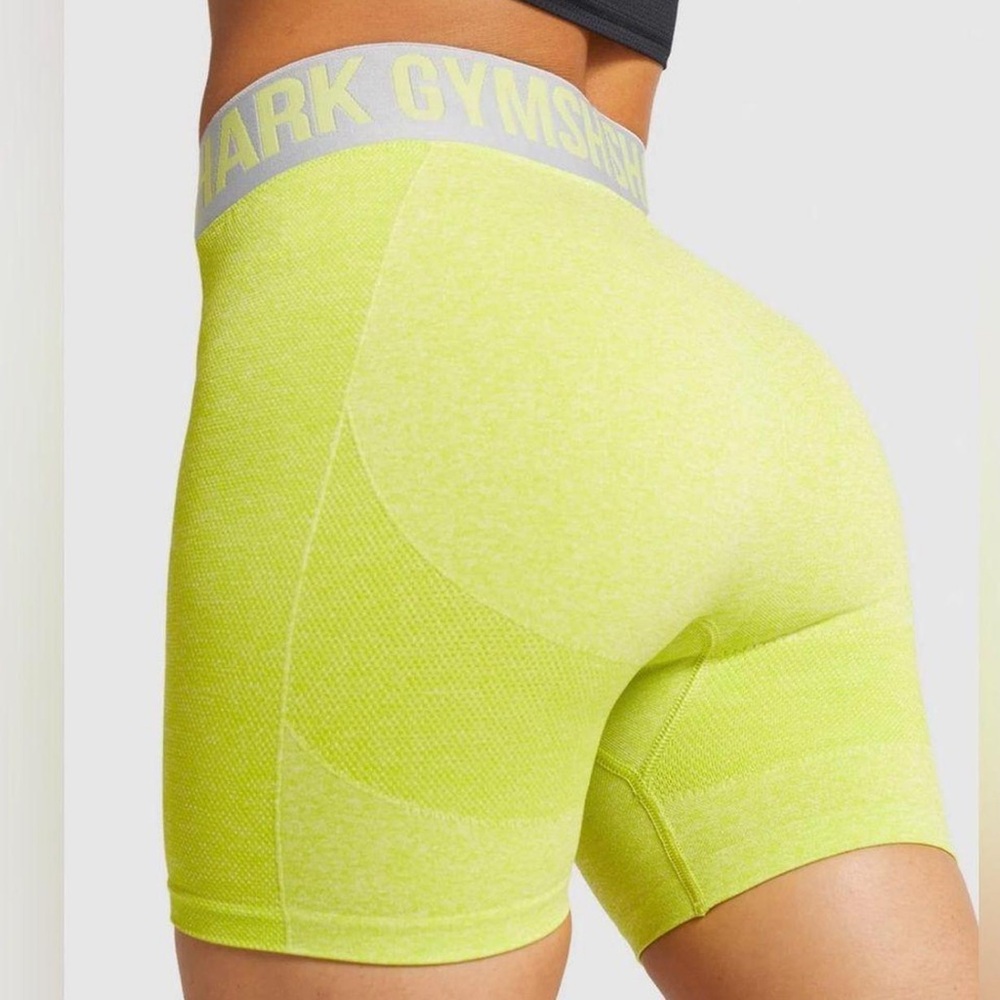 Shorts | Gymshark - Picture 2 of 2